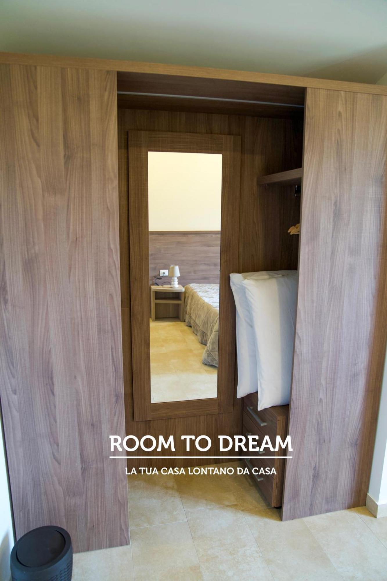 Room To Dream San Valentino Torio Exterior photo